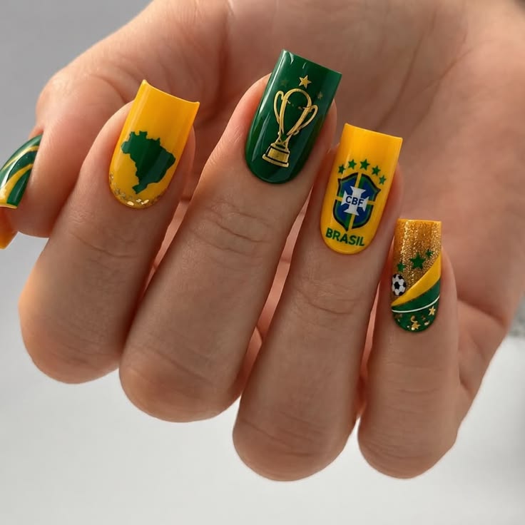 Unhas amarelo vibrante Copa do Brasil
